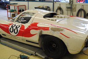 Restauration Porsche 910